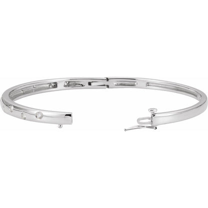 Bouncing Diamond Inlay Bangle