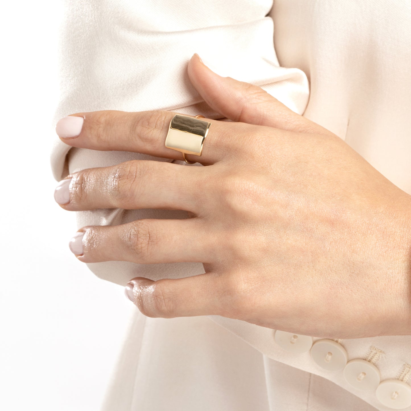 Liv Square Ring
