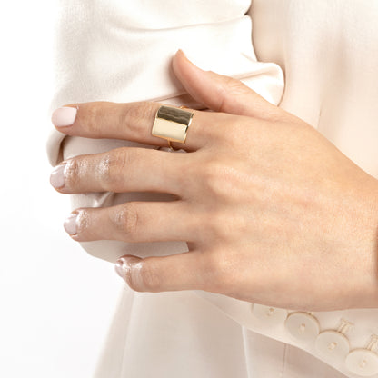 Liv Square Ring