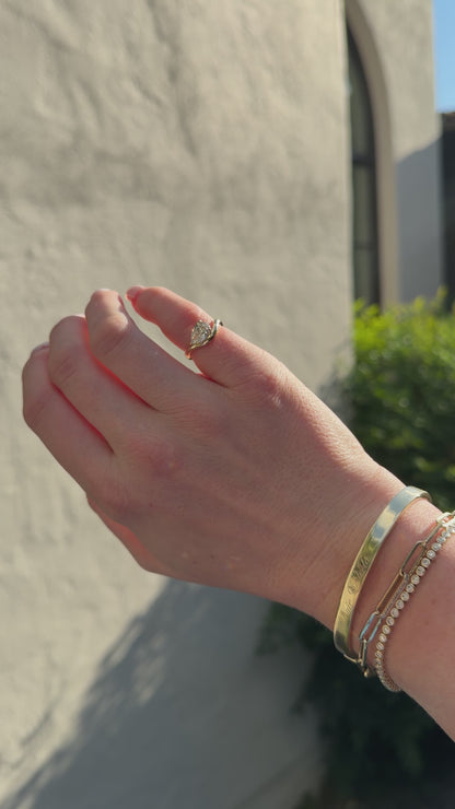 Winnie Lab Diamond Ring