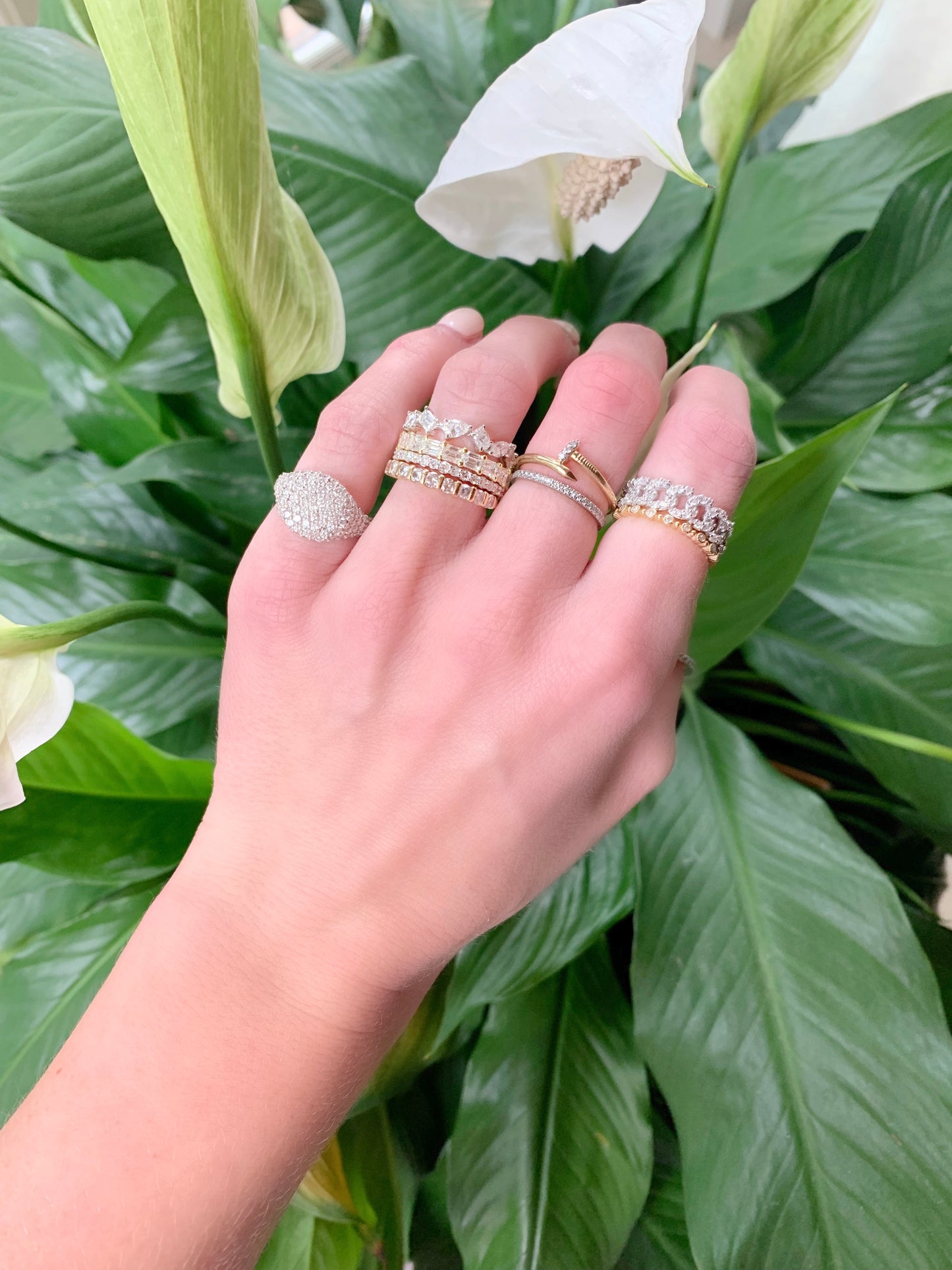 NAIL RING