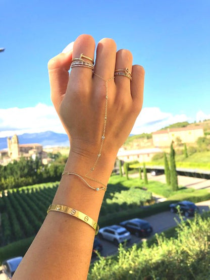 hand chain bracelet