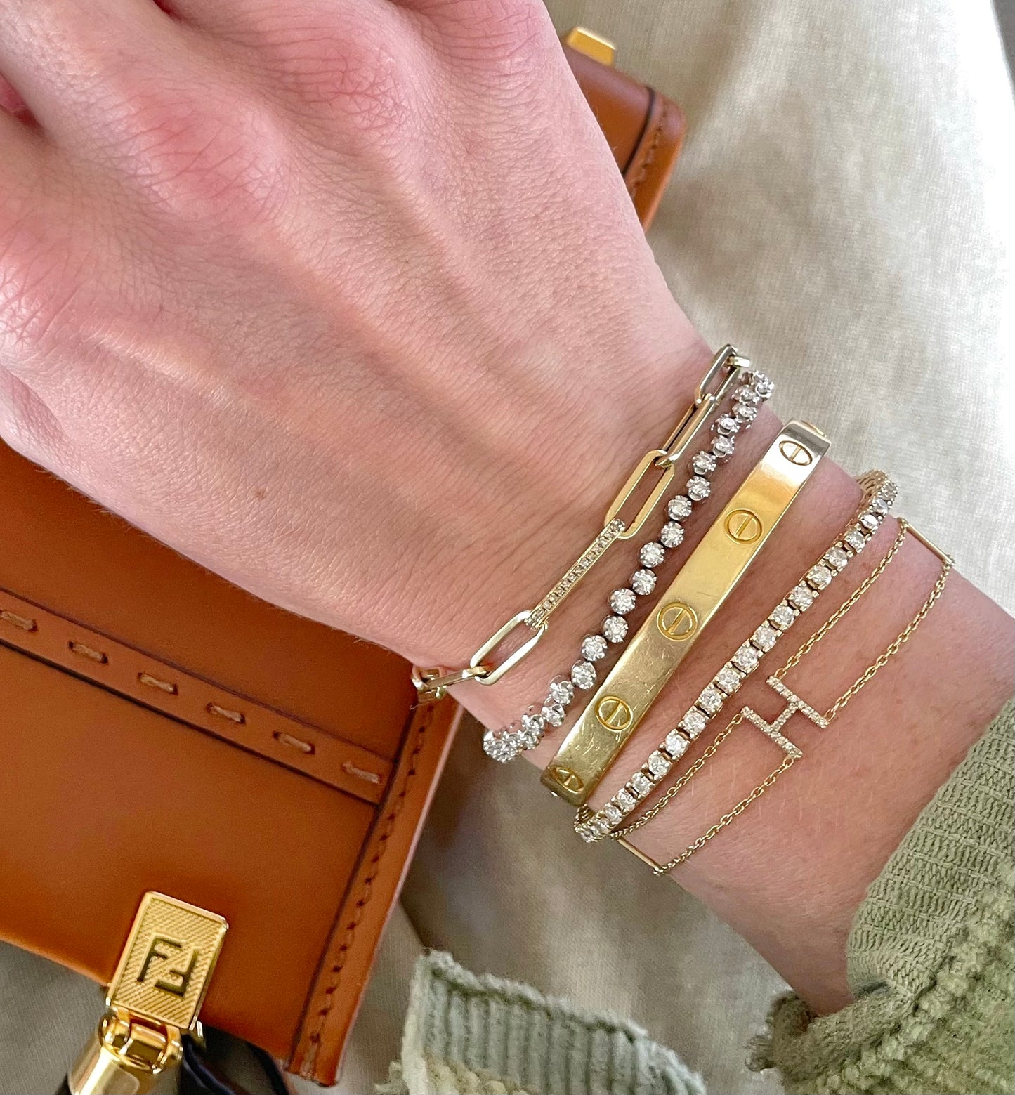 Linear Diamond Tennis Bracelet