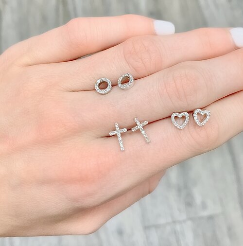 OPEN HEART DIAMOND STUDS